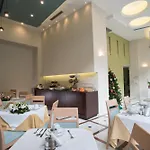 Hotel Morfeas 2*