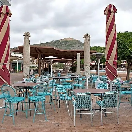 Hotel Morfeas 2*