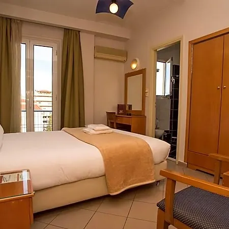 Hotel Morfeas 2*
