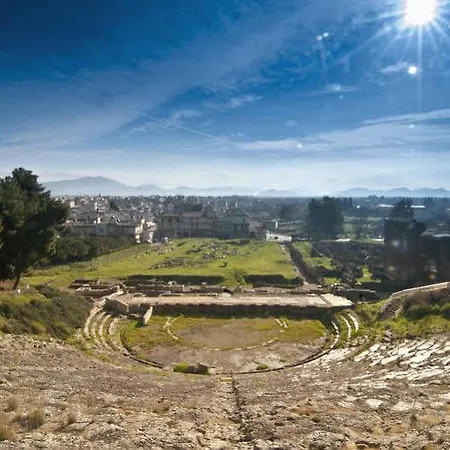 Ξενοδοχείο μορφέας 2*